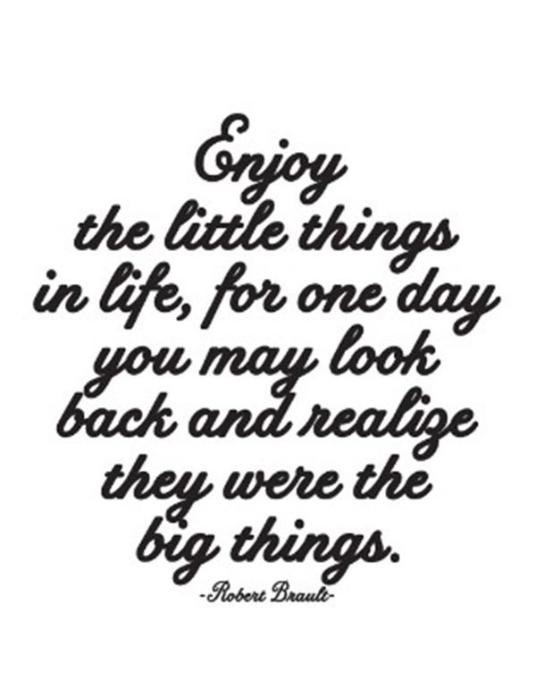Quotable Magnets - "Enjoy the little things"