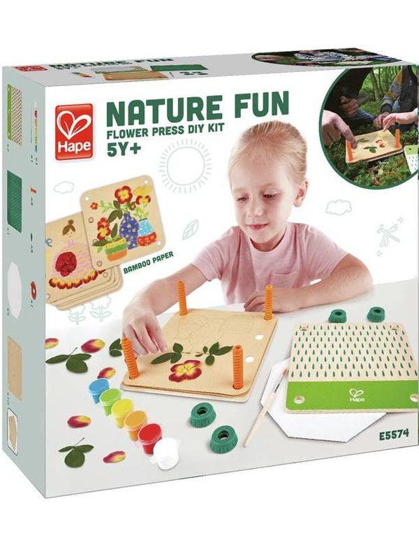 Hape Flower Press Art DIY Set